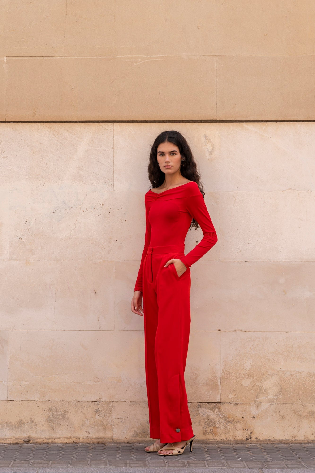 Body rojo hombros al descubierto - PODENCO