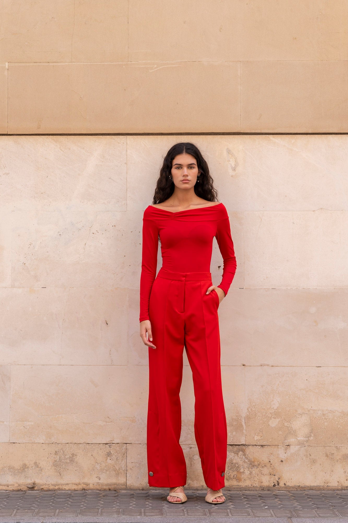 Body rojo hombros al descubierto - PODENCO