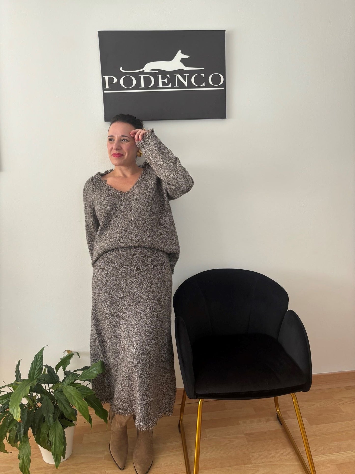 Conjunto jersey y falda de lana marrón - PODENCO